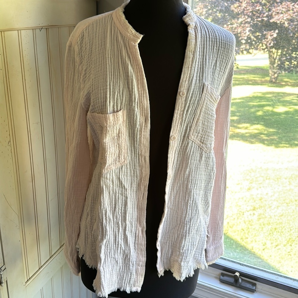 Clothe‎ & Stone 100% Cotton Fringe Trim Button Down Shirt
